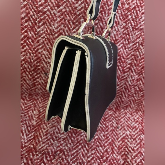 Trendy Silver Rhinestone Buckle Black Crossbody Bag - Picture 7 of 8